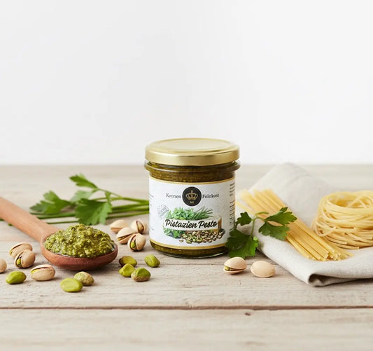 Pistazien Pesto – handgemachtes Pesto aus gerösteten Pistazien & Cashews, 130 g Glas, hergestellt im Burgenland von Kronenfeinkost