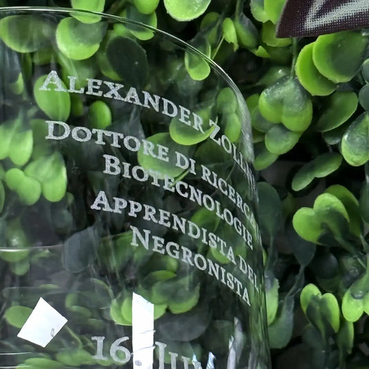 Whiskey Glas mit Gravur – personalisierter Kristall Tumbler 320 ml, spülmaschinenfest, Geschenkidee für Männer, Jubiläen, Hochzeiten & Firmenpräsente aus Wien