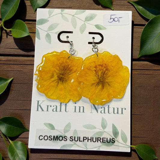 Gelbe Cosmea, Blumenschmuck Wien, Kraft in Natur Schmuck