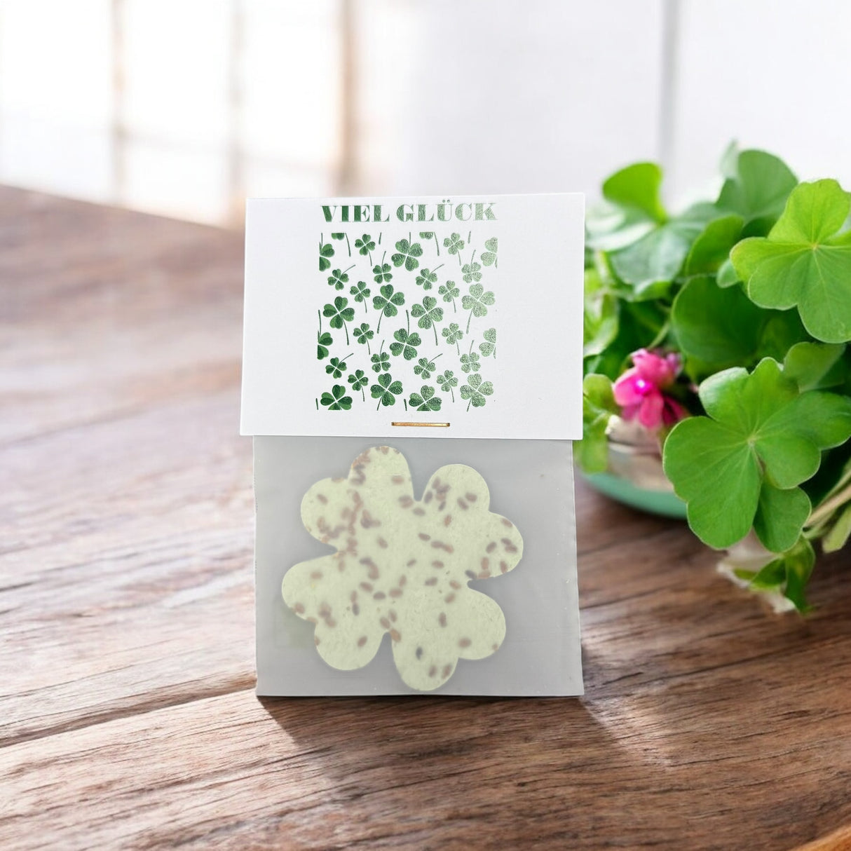 Mini Glücksbringer aus Saatpapier von Seedpap mit Kresse (Bio). Nachhaltig und handgeschöpft, perfekt als kleiner Gruß oder Aufmerksamkeit.