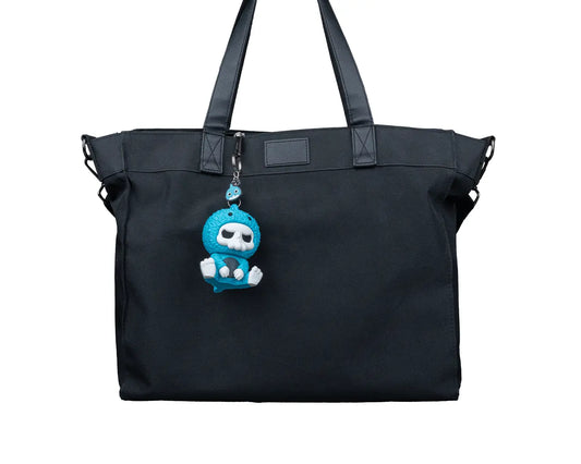 Hai Figur als Schlüsselanhänger – Skullies Collectible „Bitey“, witzige Totenkopf-Deko in Wunschfarbe