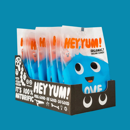 Packung vegane Bio Fruchtgummis „Love Spring“ von HEY YUM! mit Herz-, Fisch- und Wassertropfenformen.
