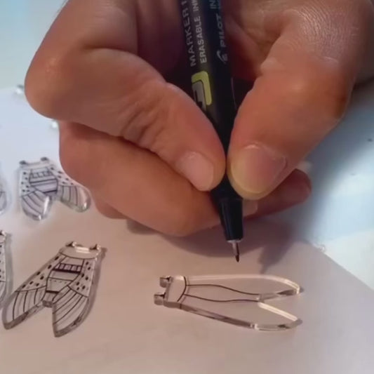 Koi weiss Ohrringe | Handbemalter Acrylglas Schmuck