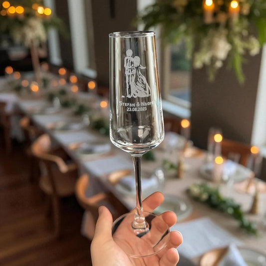 Mundgeblasene, gravierbare Champagner- und Sektgläser aus bleifreiem Glas mit personalisierung – elegantes Geschenk für Hochzeit, Jubiläum oder festliche Anlässe