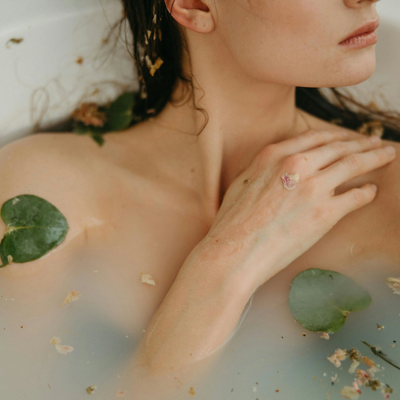 Handgemachte Naturkosmetik und Aromapflege aus Österreich – bio, sanft & duftend_Dreizack Wien