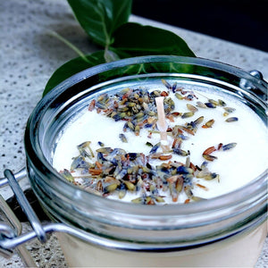 Heilkräuterkerze KLEINE AUSZEIT | Kräuterwerkstatt Home Decor Kräuterwerkstatt oesterreich handgemachte geschenke in wien