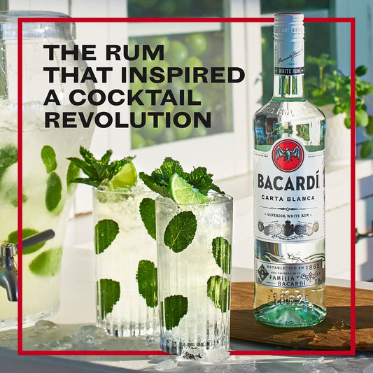 Bacardi Ron Carta Blanca Superior – 700 ml Flasche, 37.5% Alkohol. Vierfach destilliert, fünfmal durch Holzkohle gefiltert, ideal für Cocktails und Longdrinks. Dreizack Wien.