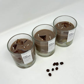 Handgemachte Iced Coffee Candle von Candle Me Crazy mit Kaffee- und Lebkuchenduft, 220 ml