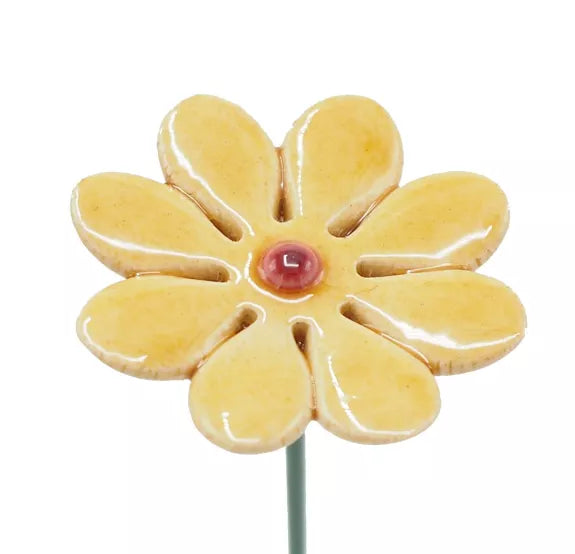 Keramik Gänseblümchen mini in Gelb auf Metallstiel in wien  – handgemachte wetterfeste Keramikblume für Garten, Balkon und Deko