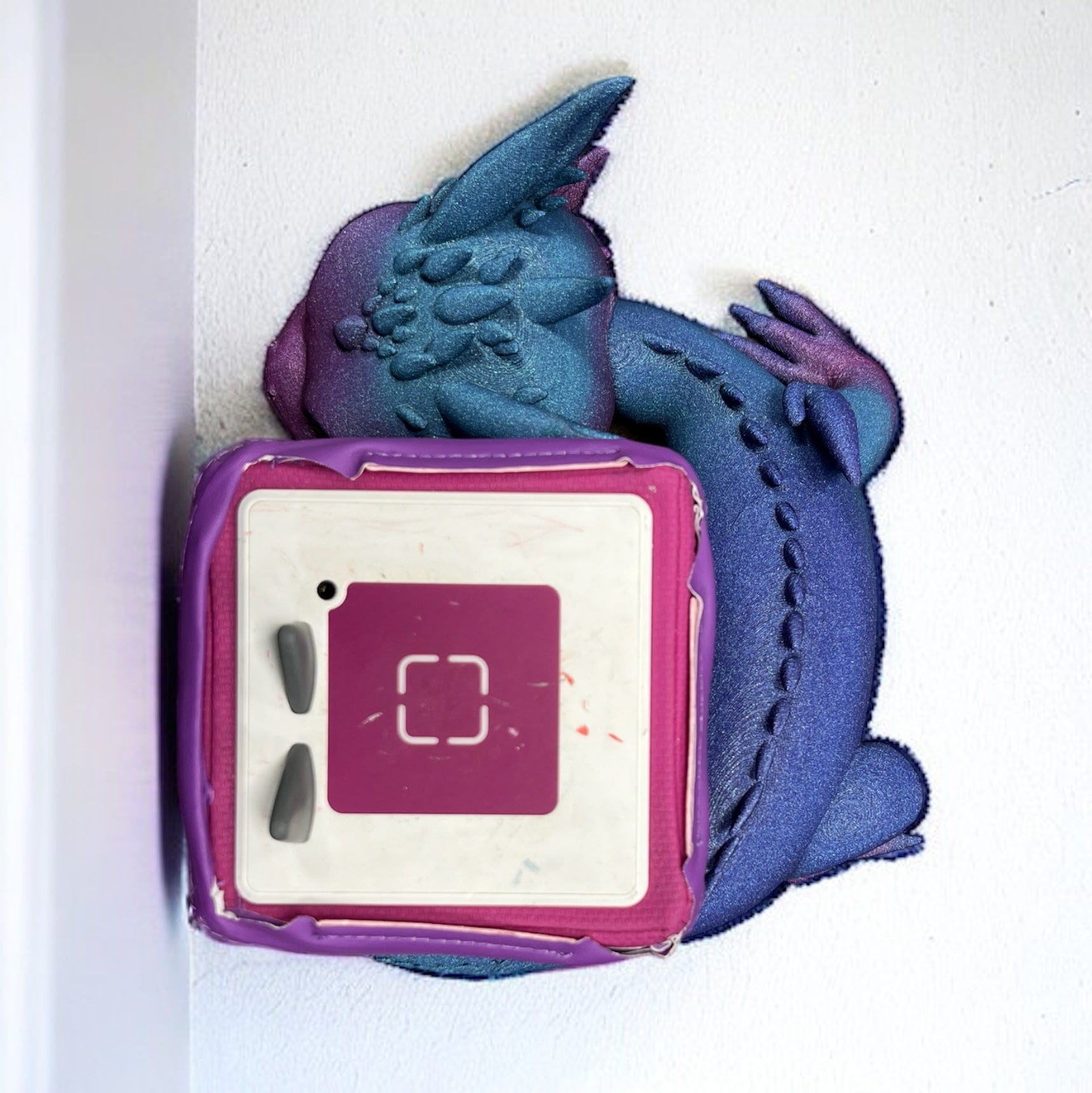Toniebox Display in Drachenform Dreizack | 3D Druck oesterreich handgemachte geschenke in wien