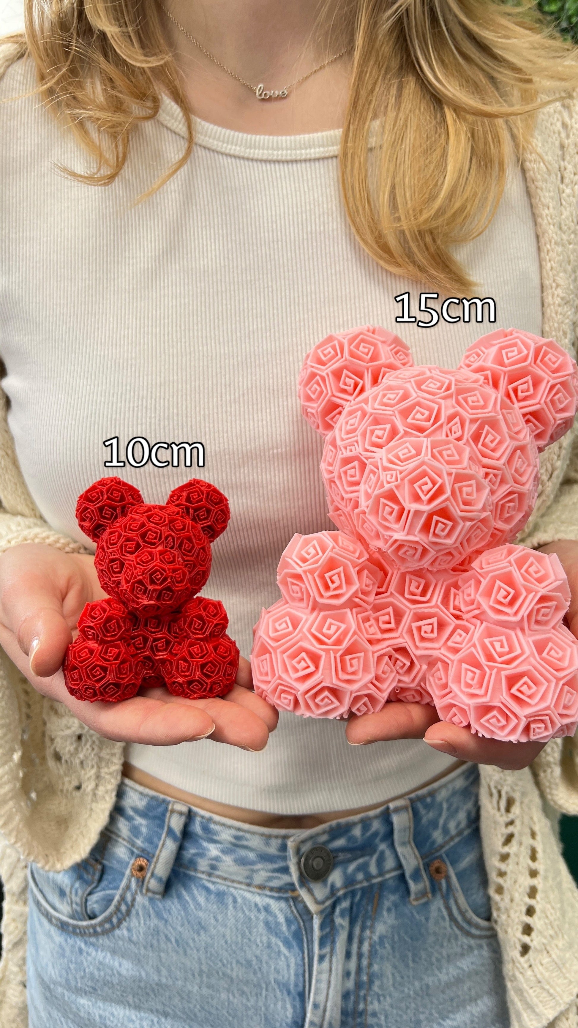 Bär umhüllt von Rosen | Gemacht für die Ewigkeit Home Decor Dreizack | 3D Druck oesterreich handgemachte geschenke in wien