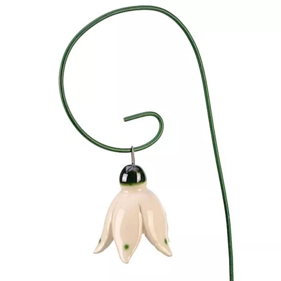 Keramik Schneeglöckchen hängend – handgemachte Deko-Blume aus Keramik, 30 cm