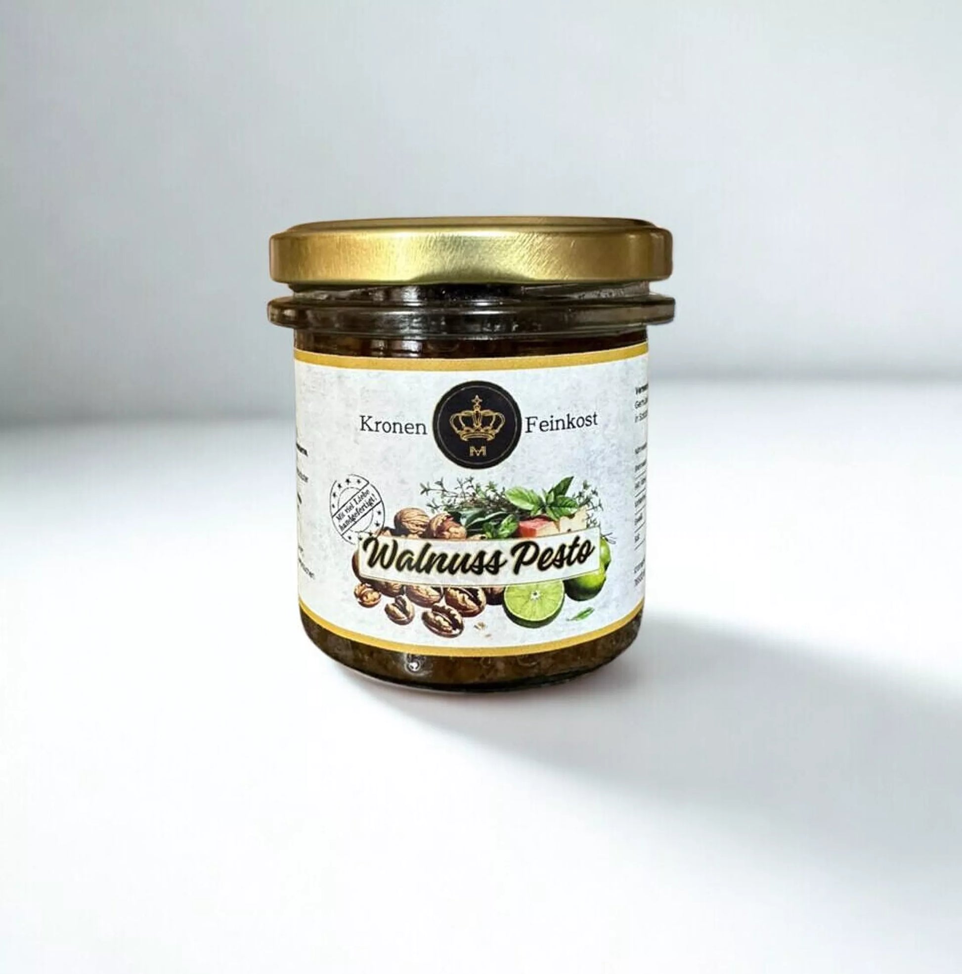 Walnuss Pesto – handgemachtes Pesto aus gerösteten Walnüssen, Cashews & Limetten, 130 g Glas, hergestellt im Burgenland von Kronenfeinkost