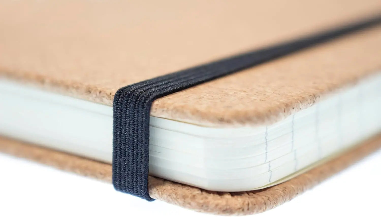 Notizbuch A5 Kork mit Wunschgravur | Nachhaltiges Hardcover mit Stiftschlaufe