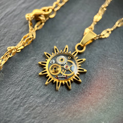 SOL Gold 18k | Halsketten Unikate aus Uhrwerksteilen