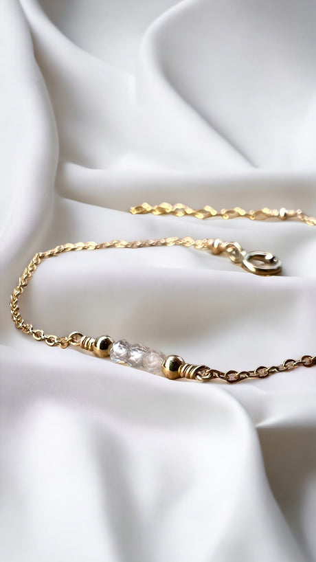 Feine Armkette Zirkon  | Edelsteine & 14K Solidvergoldung Schmuck Necklessary oesterreich handgemachte geschenke in wien
