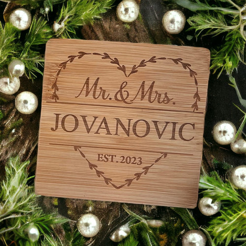 MOKU | Holzuntersetzer mit Wunschgravur Personalisiert & Individuell Dreizack Gravuren oesterreich handgemachte geschenke in wien