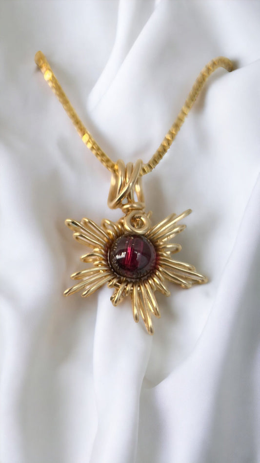 Traumsonne Granat | Edelsteine & 14K Solidvergoldung Schmuck Necklessary oesterreich handgemachte geschenke in wien