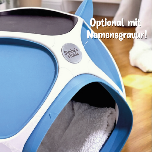 Personalisierter PetPod in Wunschfarben – echte Anwendung im Alltag mit Katze, handgefertigt in Wien