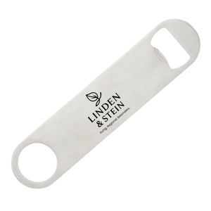 Edelstahl-Flaschenöffner mit Gravur – personalisierbar mit Namen oder Logo, 18×4 cm, mit Schlüsselring, graviert in Wien bei Dreizack