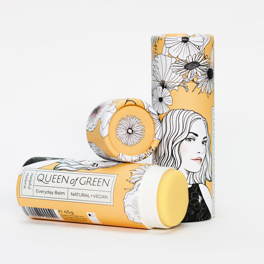 Helpful Helena Pflegebalsam von Queen of Green – veganer Kopf-bis-Fuß-Stick in plastikfreier Kartonverpackung, mit Ringelblume & Jojoba