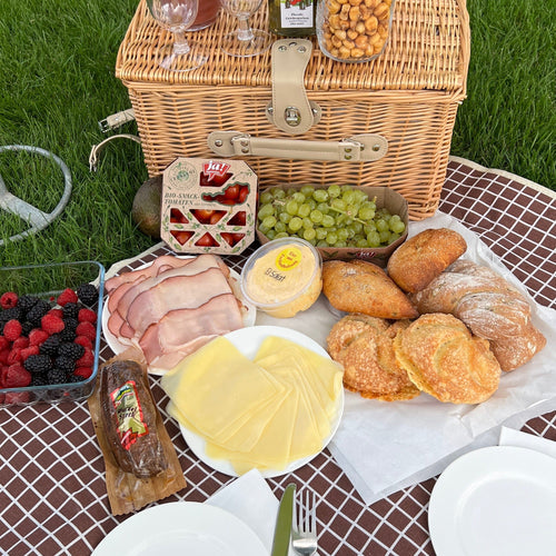 Isolierter Picknickkorb in beige-braun kariert für 4 Personen Dreizack oesterreich handgemachte geschenke in wien