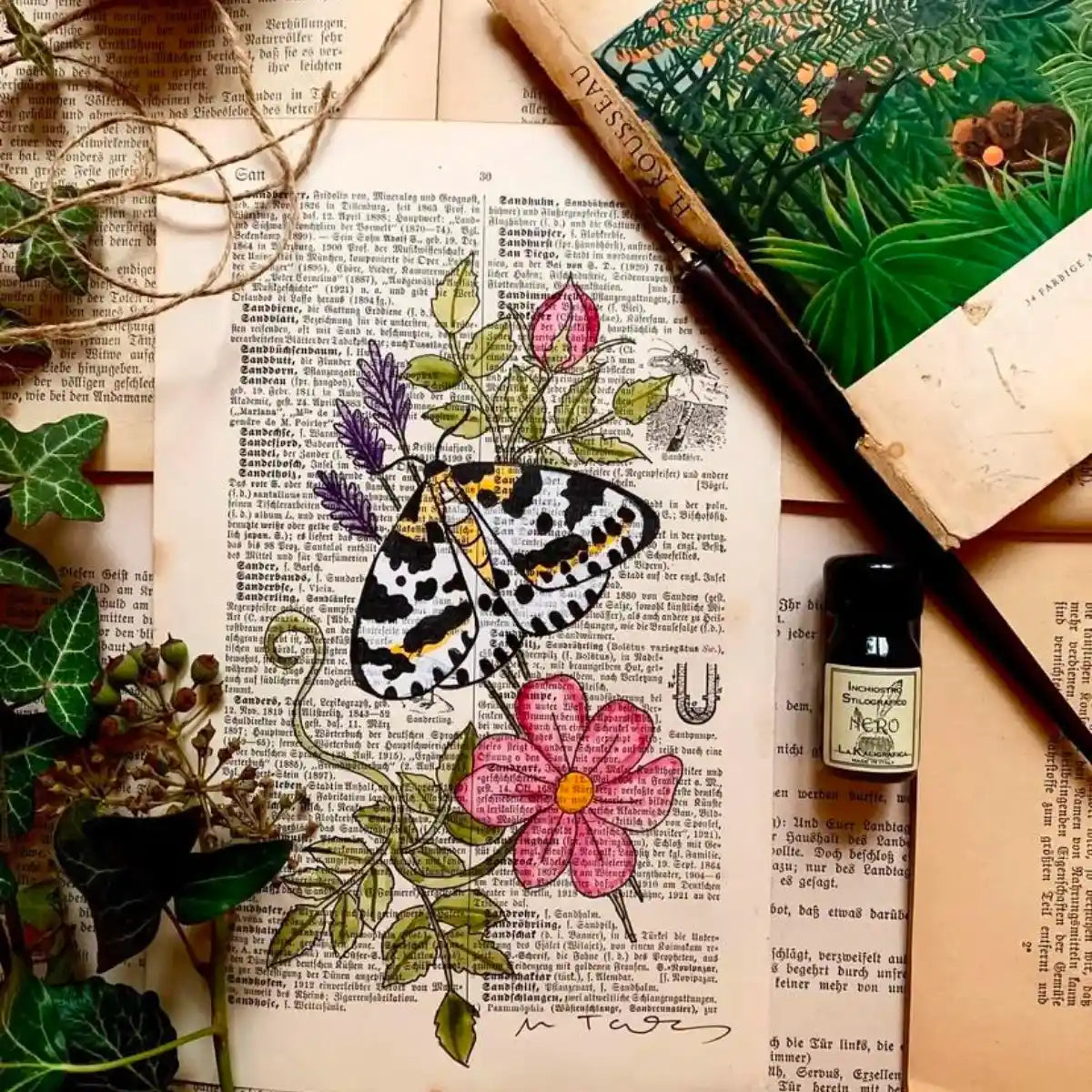 Original-Illustration von Book Fairy Art auf alter Buchseite mit Passepartout und optionalem Nussrahmen – nachhaltige Kunst aus Österreich