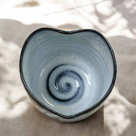 Keramik Herztasse glasiert oben– romantische Geschenkidee