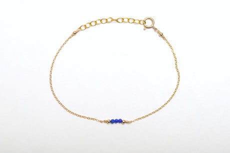 Feine Armkette Lapis Lazuli | Edelsteine & 14K Solidvergoldung Schmuck Necklessary oesterreich handgemachte geschenke in wien