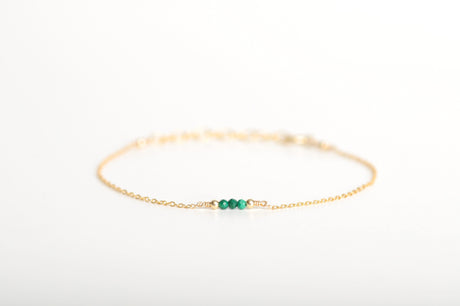 Feine Armkette Malachit | Edelsteine & 14K Solidvergoldung Schmuck Necklessary oesterreich handgemachte geschenke in wien