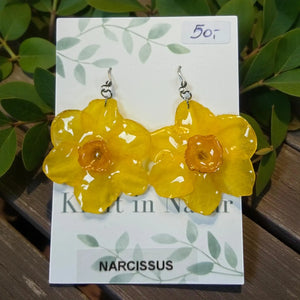 Narzissen Ohrringe, Blumenschmuck Wien, Kraft in Natur Schmuck