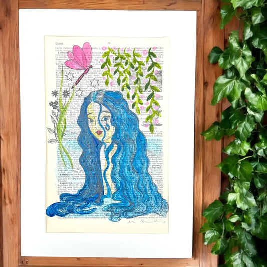 Original-Illustration von Book Fairy Art auf alter Buchseite mit Passepartout und optionalem Nussrahmen – nachhaltige Kunst aus Österreich