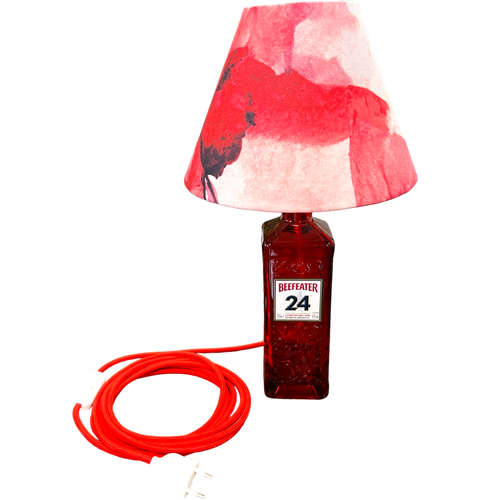 Beef Eater | Hochwertige Tischlampen aus recycelten Flaschen