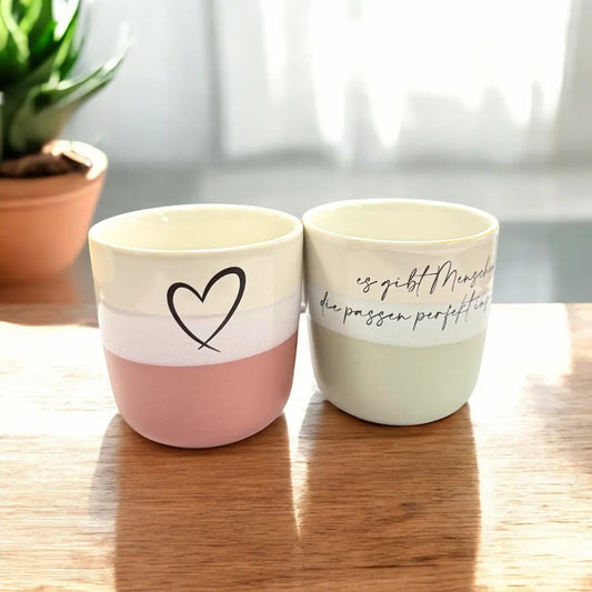 Bunter Becher von Sabrinart Design – Steinzeug mit personalisierter Lasergravur, 20cl, handmade aus dem Weinviertel