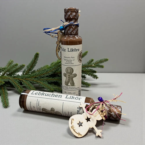 Lebkuchen Likör 0,2 l – cremiger Weihnachtslikör mit Nougat, Sahne & Lebkuchengewürz, handgemacht von Palz Liköre, Geschenk mit Holzdeko, Dreizack Wien