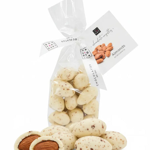 Schoko-Mandeln Stracciatella – geröstete Mandeln mit weißer & dunkler Schokolade, 150 g, handgemacht von Love In A Box Chocolatier