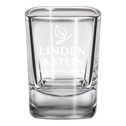 Quadratisches 4cl-Schnapsglas mit Gravur – klares EU-Qualitätsglas, spülmaschinenfest & personalisierbar für Gastronomie oder Events
