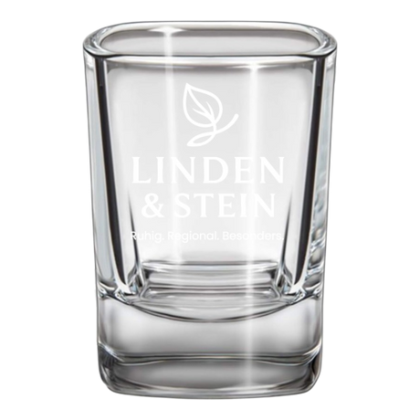 Quadratisches 4cl-Schnapsglas mit Gravur – klares EU-Qualitätsglas, spülmaschinenfest & personalisierbar für Gastronomie oder Events