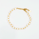 Emilia Armband von Calior, filigrane Gliederkette aus Edelstahl mit 18K PVD-Goldbeschichtung, minimalistisch und verstellbar für perfekten Sitz.