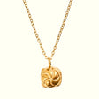 Leberkässemmel Kette von Calior Jewelry – handgefertigte Halskette in 18K PVD-Gold, Wiener Statement-Schmuck, wasserfest