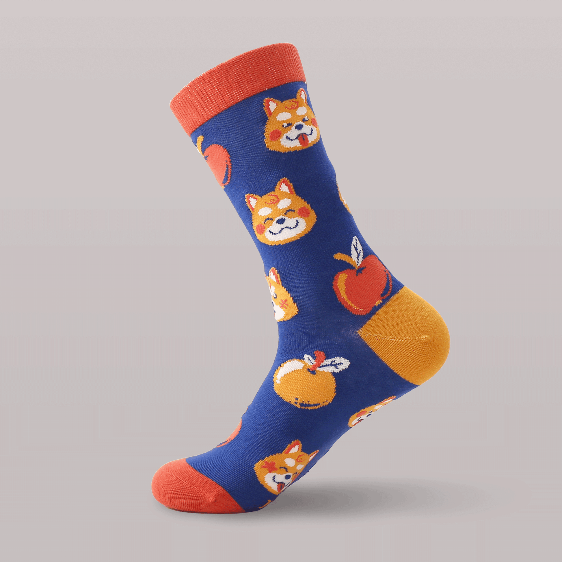Apple Shiba Baumwollsocken – Komfortable und stilvolle Socken mit niedlichen Shiba Inu und Apfel-Motiven. Größen EU 37–43 und EU 45–48 (Slim Fit). Dreizack Wien.