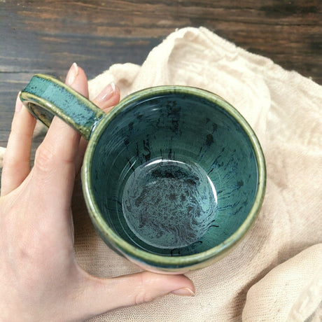 Keramiktasse mit Griff (L erdige Farben) für den täglichen Luxus | Artstudio.Izzi Dreizack oesterreich handgemachte geschenke in wien