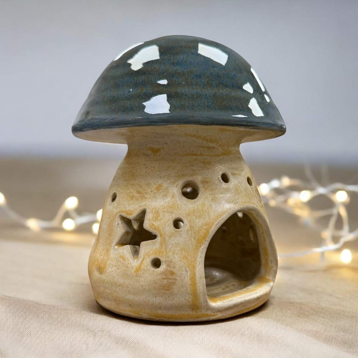 Windlicht Pilz aus Keramik – handgefertigt in Wien