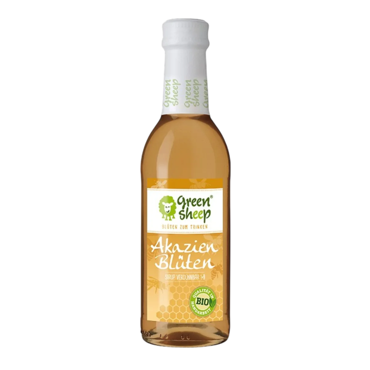 Eine Glasflasche mit hellem Akazienblüten Sirup der Marke Green Sheep, umringt von zarten Akazienblüten und Blättern.
