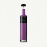 Flasche Brombeer Sahne Likör 200 ml mit cremiger Konsistenz und dunkler Brombeerfarbe auf hellem Untergrund.