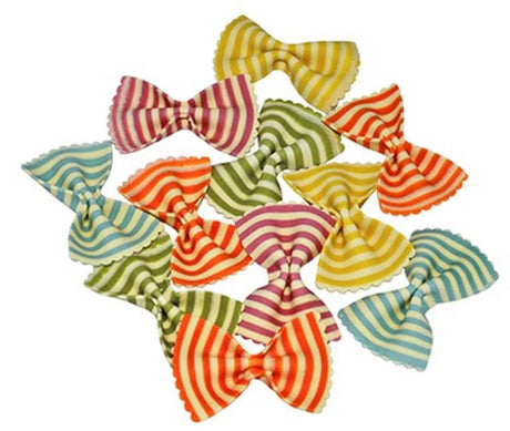Bunte Farfalle Estive Pasta in einer Tüte, aus Hartweizen handgemacht.