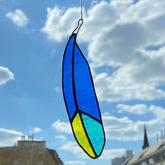 Federn, verschiedene Farben | Tiffany-Glaskunst-Deko von Magpie Castle