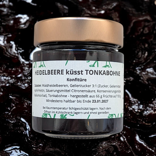 Handgemachte Heidelbeere küsst Tonkabohne-Konfitüre von Romanas Kräuterei, 150g, fruchtiger Brotaufstrich mit edler Tonkabohne, perfekt für Frühstück & Feinschmecker.