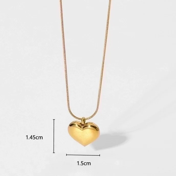 Personalisierte Herzhalskette mit Gravur in Silber oder Gold (18K vergoldet), Herzanhänger 1,5 cm, 45+5 cm Kettenlänge, ideales Geschenk, schnell graviert in Wien.