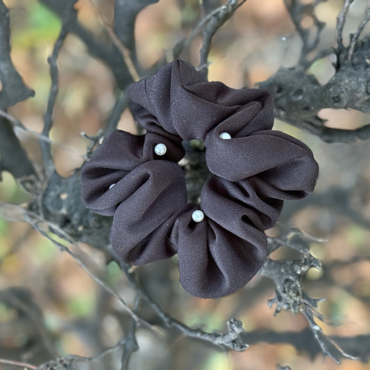 Handgemachte Scrunchies von Bonell | Stilvoll, bequem und für jeden Anlass